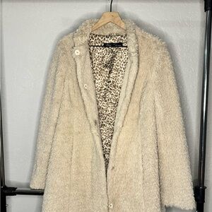 Kenneth Cole Cream Teddy Jacket
